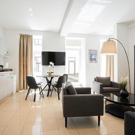 Chic Newly-Renovated Apartment Steps From Subway In Vienna'S Hernals District Dış mekan fotoğraf