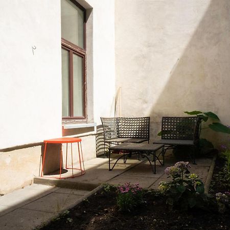 Chic Newly-Renovated Apartment Steps From Subway In Vienna'S Hernals District Dış mekan fotoğraf