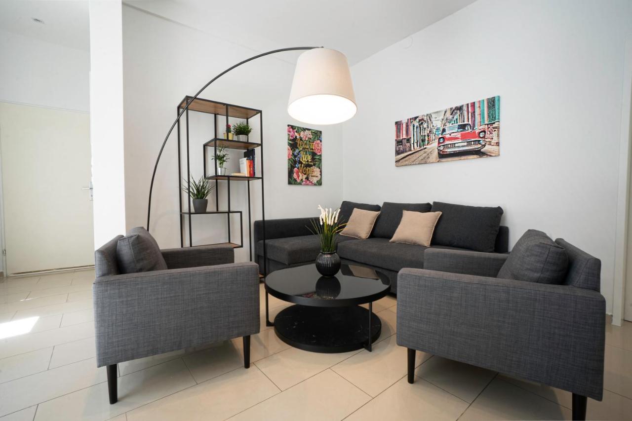 Chic Newly-Renovated Apartment Steps From Subway In Vienna'S Hernals District Dış mekan fotoğraf
